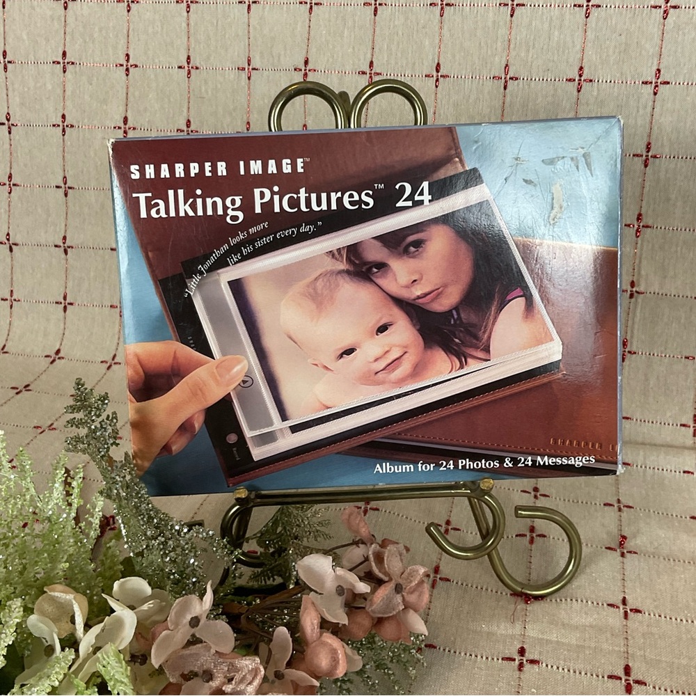 Sharper Image Talking Pictures 24: Album Photos & Messages Photo Book NEW SEALED